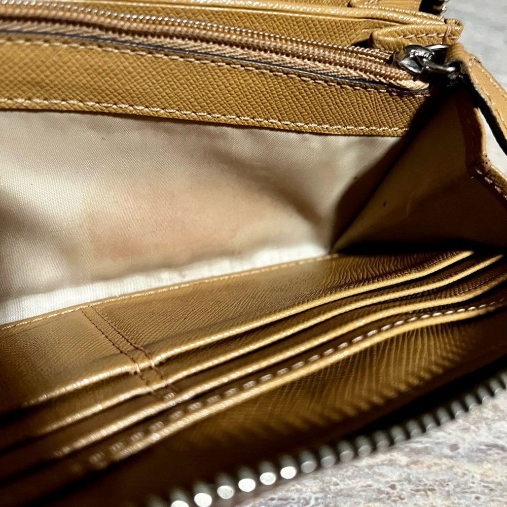 Coach striped zippered wallet - Picture 6 of 16